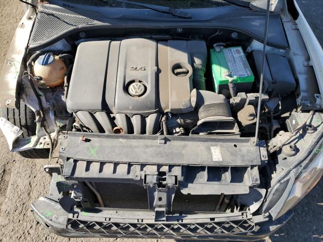 Photo 11 from auction – 2012 VOLKSWAGEN PASSAT S with VIN 1VWAP7A39CC069058