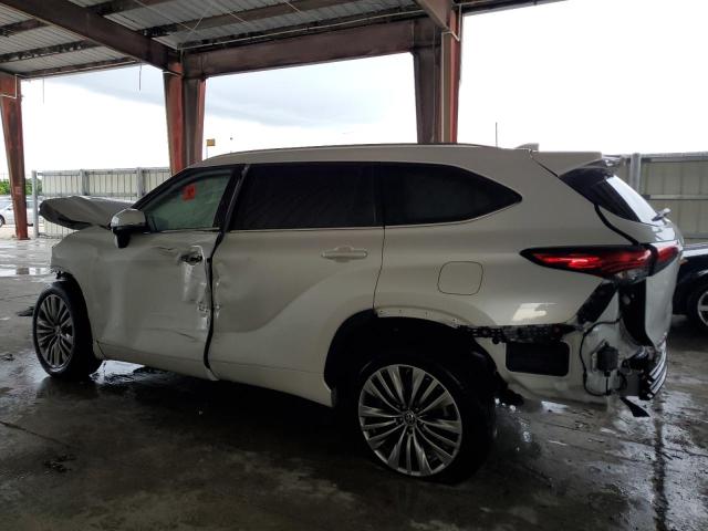 Photo 2 from auction – 2022 TOYOTA HIGHLANDER with VIN 5TDFARAH0NS015022