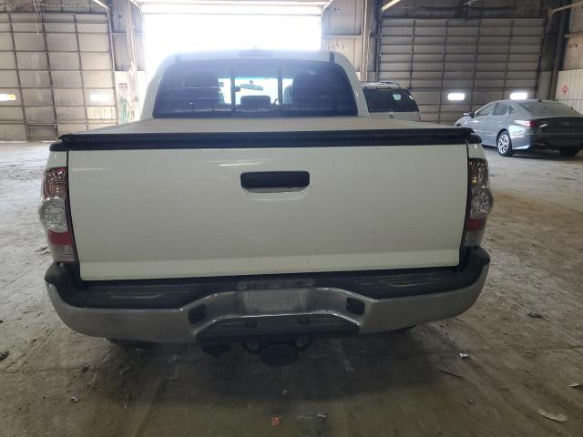 Photo 6 from auction – 2015 TOYOTA TACOMA DOU with VIN 3TMLU4EN2FM168726