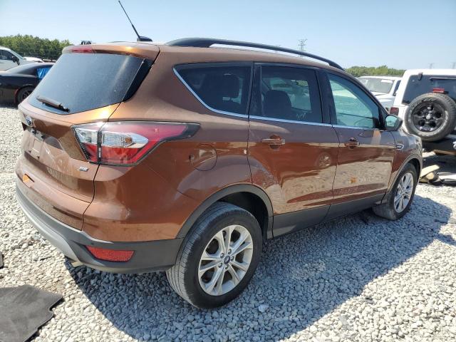 Photo 3 from auction – 2017 FORD ESCAPE SE with VIN 1FMCU0GD0HUA74867