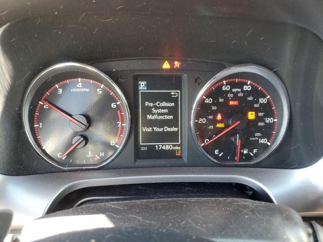 Photo 9 from auction – 2017 TOYOTA RAV4 SE with VIN JTMNFREV3HD101650