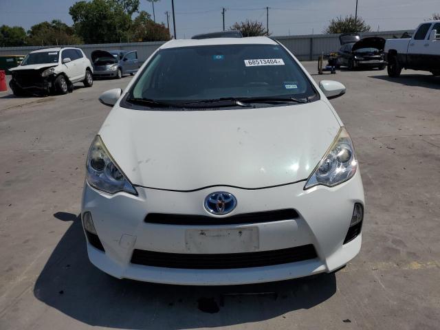 Photo 5 from auction – 2014 TOYOTA PRIUS C with VIN JTDKDTB38E1573333