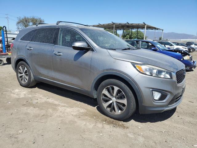 Photo 4 from auction – 2016 KIA SORENTO EX with VIN 5XYPH4A54GG044774