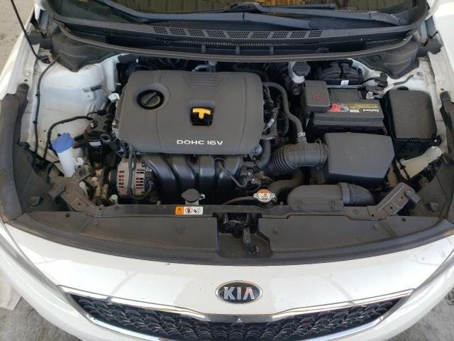 Photo 11 from auction – 2018 KIA FORTE LX with VIN 3KPFK4A71JE211370