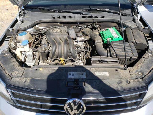 Photo 11 from auction – 2015 VOLKSWAGEN JETTA BASE with VIN 3VW2K7AJ5FM339228