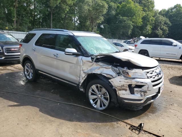 Photo 4 from auction – 2019 FORD EXPLORER L with VIN 1FM5K7F85KGB11431