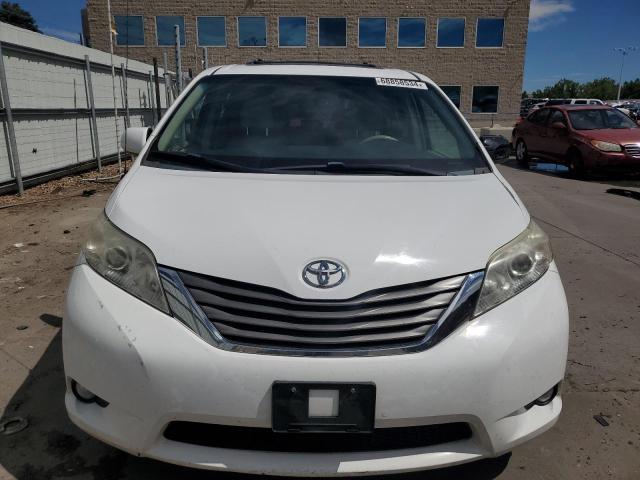 Photo 5 from auction – 2014 TOYOTA SIENNA XLE with VIN 5TDYK3DC0ES436774