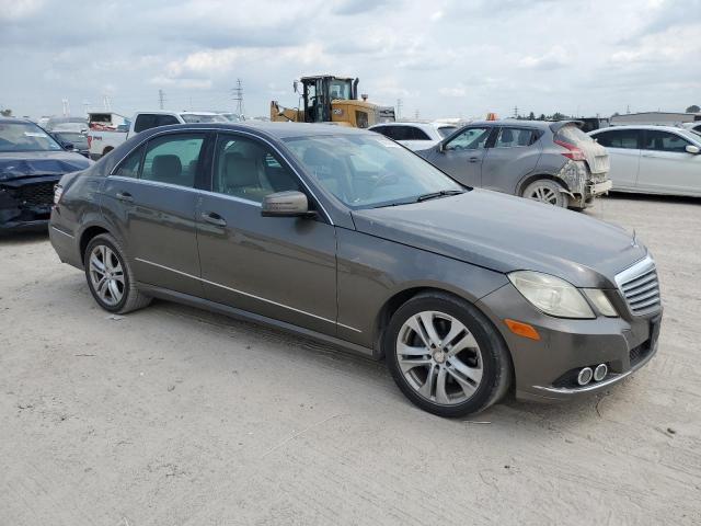 Photo 4 from auction – 2011 MERCEDES-BENZ E 350 with VIN WDDHF5GB7BA393813