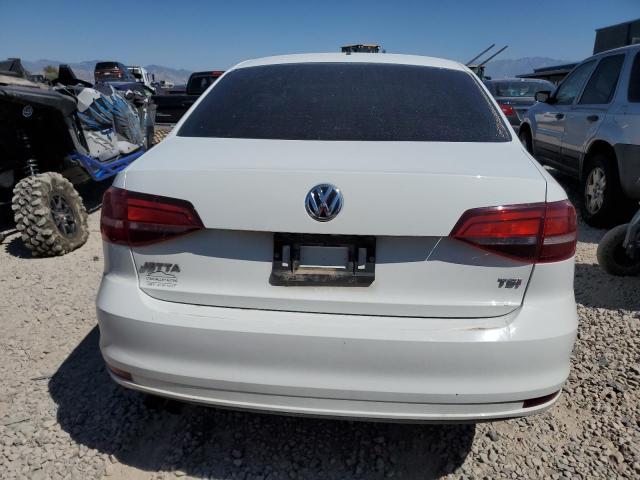 Photo 6 from auction – 2017 VOLKSWAGEN JETTA S with VIN 3VW2B7AJ2HM398241