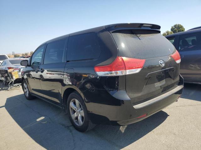Photo 2 from auction – 2013 TOYOTA SIENNA with VIN 5TDZK3DC2DS304151