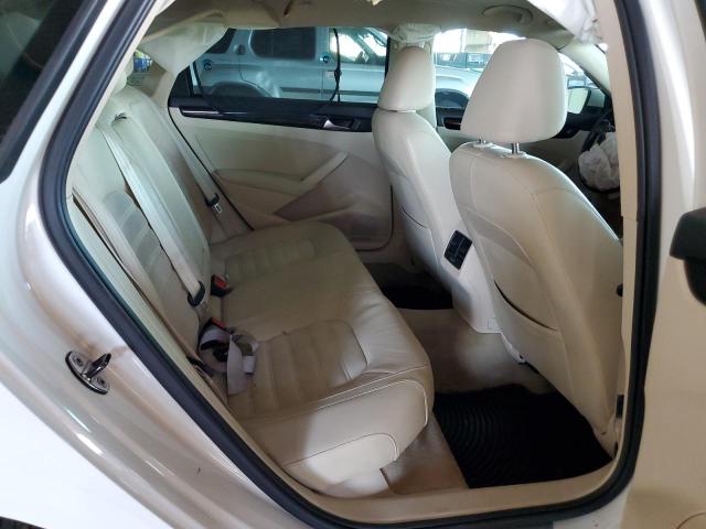 Photo 10 from auction – 2014 VOLKSWAGEN PASSAT SEL with VIN 1VWCN7A31EC019319