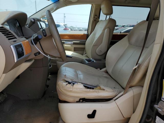 Photo 7 from auction – 2008 CHRYSLER TOWN & COU with VIN 2A8HR64X08R746980