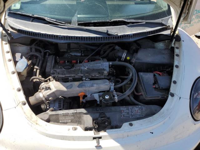 Photo 11 from auction – 2001 VOLKSWAGEN NEW BEETLE with VIN 3VWDD21C71M435250