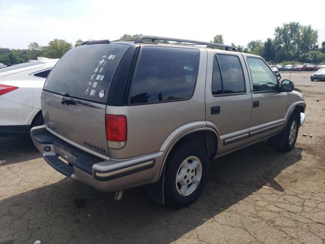 Photo 3 from auction – 1998 CHEVROLET BLAZER with VIN 1GNDT13W2WK245613