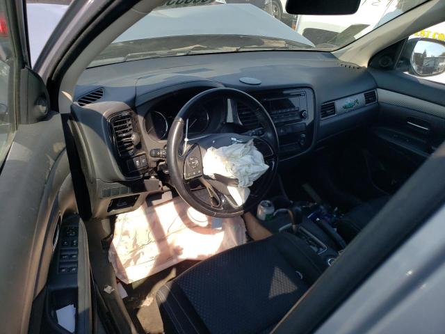 Photo 8 from auction – 2016 MITSUBISHI OUTLANDER with VIN JA4AZ3A35GZ032592