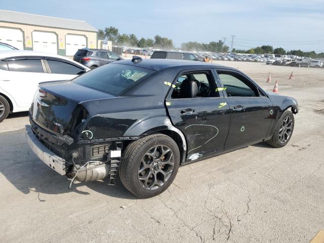 Photo 3 from auction – 2017 CHRYSLER 300 S with VIN 2C3CCAGG5HH591628