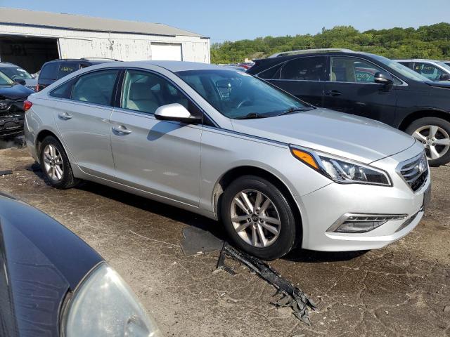 Photo 4 from auction – 2015 HYUNDAI SONATA with VIN 5NPE24AF3FH013833