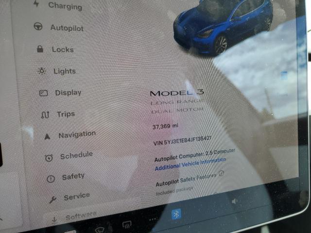 Photo 9 from auction – 2018 TESLA MODEL 3 with VIN 5YJ3E1EB4JF135421