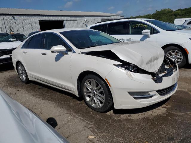 Photo 4 from auction – 2014 LINCOLN MKZ with VIN 3LN6L2G96ER830292