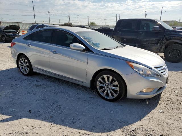 Photo 4 from auction – 2013 HYUNDAI SONATA SE with VIN 5NPEC4AC5DH511158