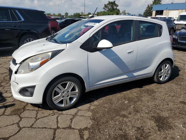 CHEVROLET SPARK 1LT 2015 with VIN KL8CD6S90FC731852 - Photo from auction