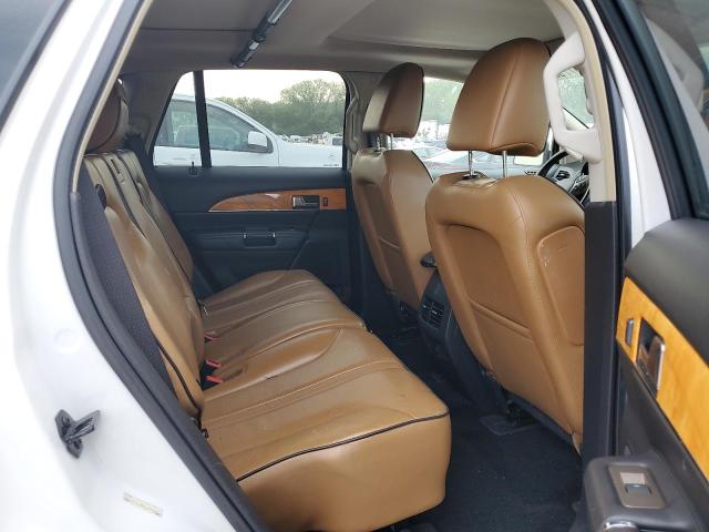 Photo 11 from auction – 2011 LINCOLN MKX with VIN 2LMDJ8JK2BBJ33051
