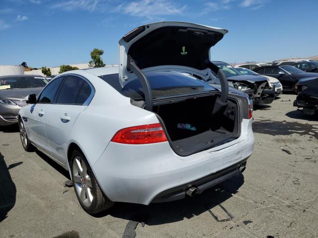 Photo 2 from auction – 2018 JAGUAR XE PREMIUM with VIN SAJAD4FX7JCP33796