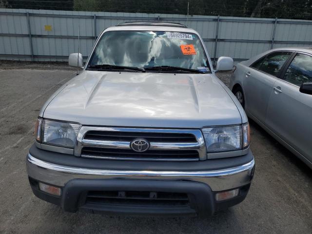 Photo 5 from auction – 2000 TOYOTA 4RUNNER SR with VIN JT3GN86R7Y0167489