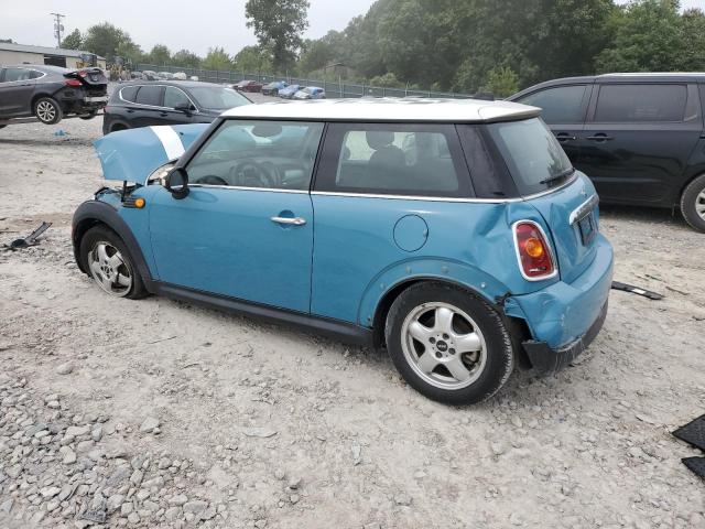 Photo 2 from auction – 2009 MINI COOPER with VIN WMWMF33569TW71285