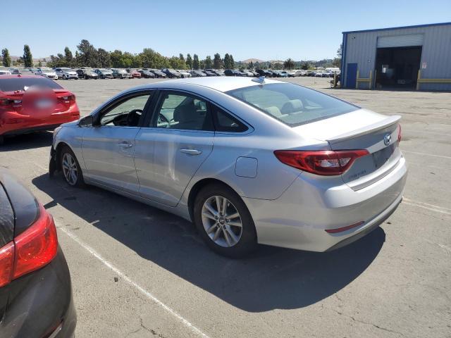 Photo 2 from auction – 2015 HYUNDAI SONATA SE with VIN 5NPE24AF3FH045469