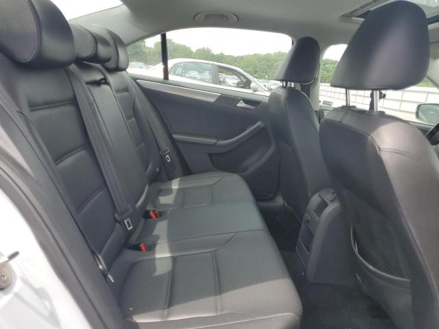 Photo 10 from auction – 2017 VOLKSWAGEN JETTA SE with VIN 3VWDB7AJ6HM295266