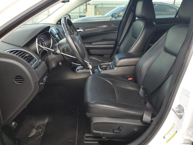 Photo 7 from auction – 2019 CHRYSLER 300 LIMITE with VIN 2C3CCAEG7KH585730