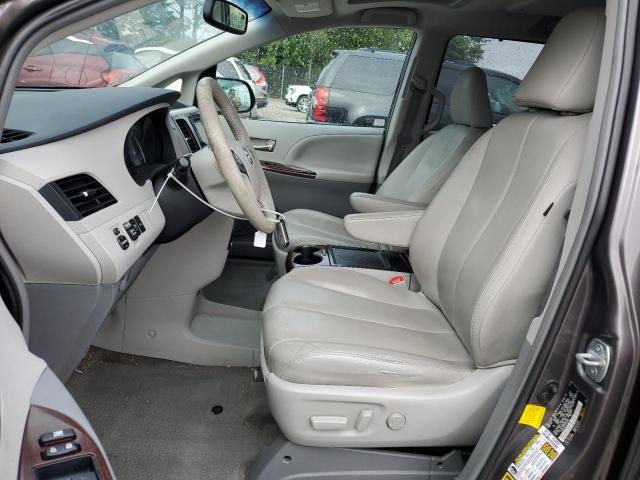 Photo 7 from auction – 2013 TOYOTA SIENNA XLE with VIN 5TDDK3DC7DS054822