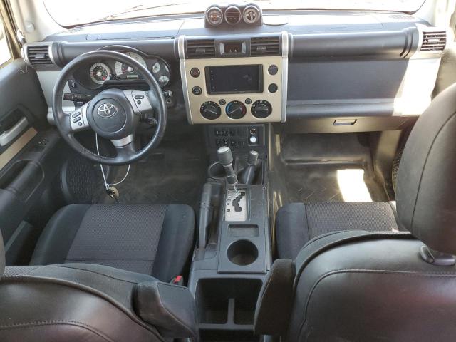 Photo 8 from auction – 2012 TOYOTA FJ CRUISER with VIN JTEBU4BF4CK129370