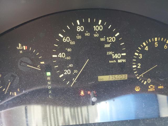 Photo 9 from auction – 2001 LEXUS RX 300 with VIN JTJHF10U910166929