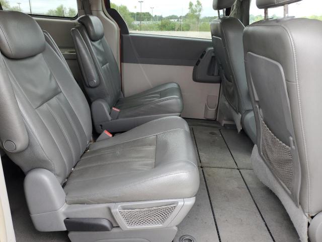 صورة رقم 11 من المزاد - 2010 DODGE GRAND CARA مع VIN 2D4RN5DX5AR123316