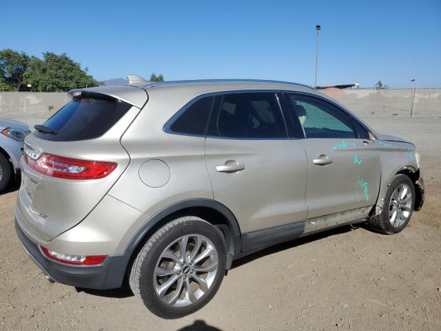 Photo 3 from auction – 2017 LINCOLN MKC SELECT with VIN 5LMCJ2C91HUL31361
