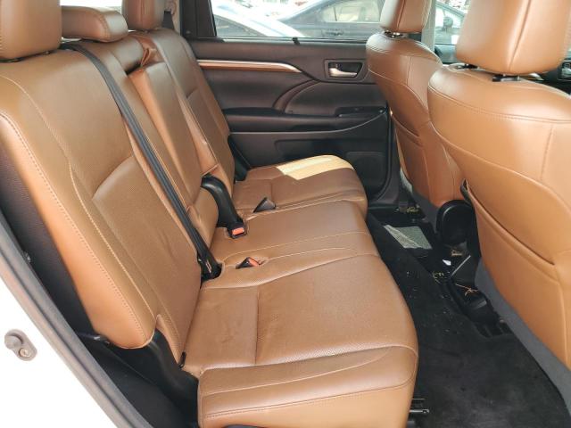 Photo 10 from auction – 2017 TOYOTA HIGHLANDER with VIN 5TDYZRFH1HS212778