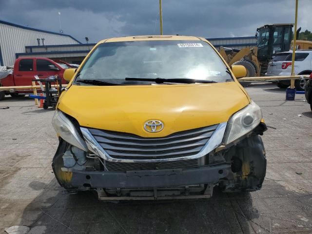 Photo 5 from auction – 2012 TOYOTA SIENNA LE with VIN 5TDJK3DC8CS041675