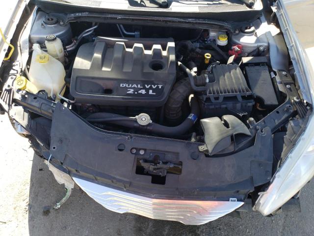 Photo 11 from auction – 2013 CHRYSLER 200 LX with VIN 1C3CCBAB5DN671838