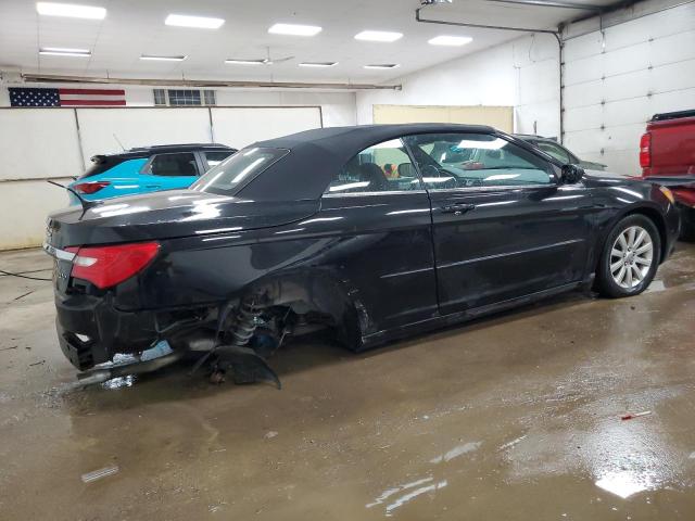 Photo 3 from auction – 2013 CHRYSLER 200 TOURIN with VIN 1C3BCBEG2DN659521
