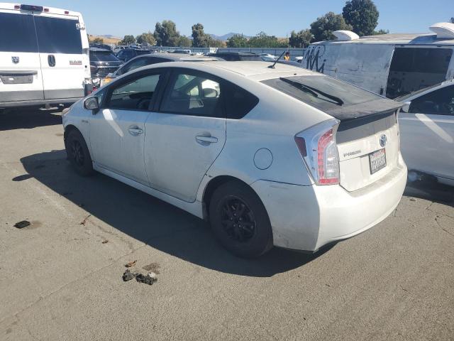 Photo 2 from auction – 2015 TOYOTA PRIUS with VIN JTDKN3DU2F1992332