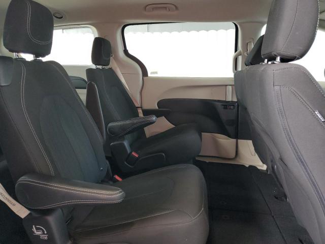 Photo 11 from auction – 2023 CHRYSLER VOYAGER LX with VIN 2C4RC1CG2PR564441