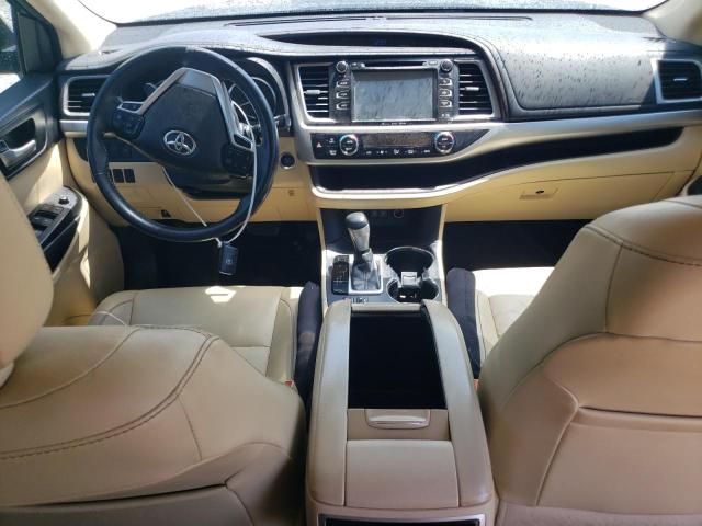Photo 8 from auction – 2017 TOYOTA HIGHLANDER with VIN 5TDKZRFH3HS517088