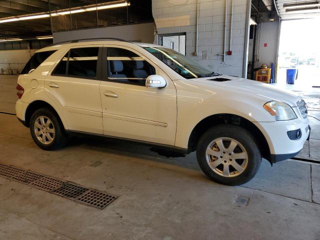 Photo 4 from auction – 2006 MERCEDES-BENZ ML 350 with VIN 4JGBB86E56A010929