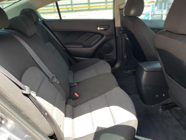 Photo 10 from auction – 2018 KIA FORTE LX with VIN 3KPFL4A77JE275264