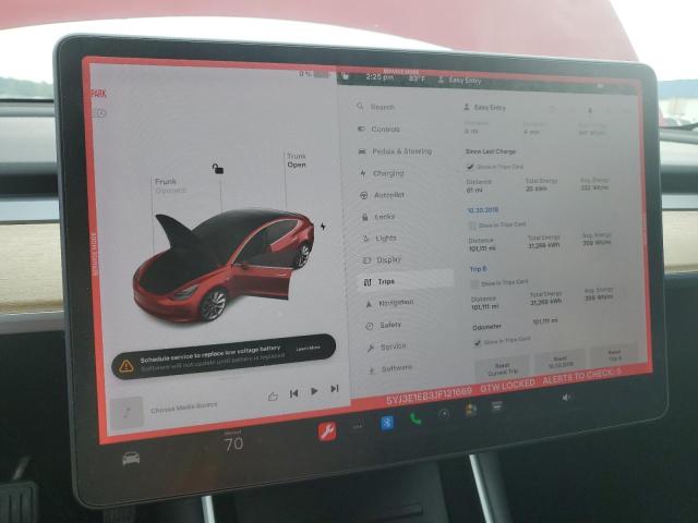 Photo 9 from auction – 2018 TESLA MODEL 3 with VIN 5YJ3E1EB3JF121669