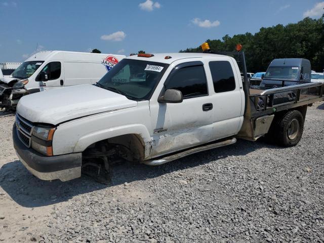 CHEVROLET SILVERADO 2007 with VIN 1GBJC39D77E141216 - Photo from auction