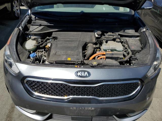 Photo 11 from auction – 2017 KIA NIRO EX TO with VIN KNDCE3LC2H5059720