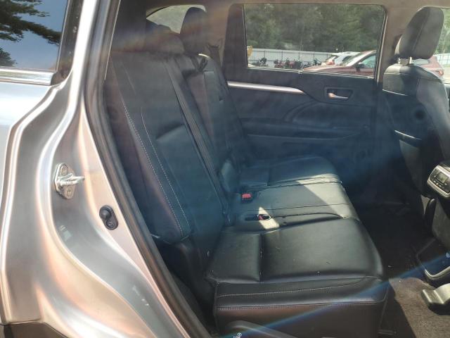 Photo 11 from auction – 2015 TOYOTA HIGHLANDER with VIN 5TDJKRFH0FS092829